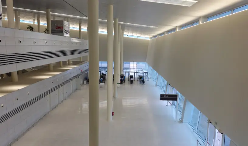 Klienci Riviera Tour jednymi z pierwszych w nowym terminalu MSC w Barcelonie