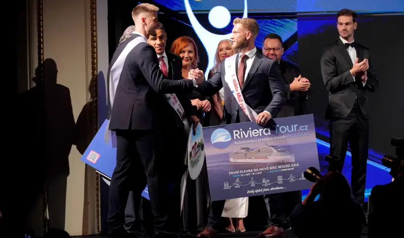Muž roku 2026: Galavečer plný elegance vyvrcholil předáním pohádkové hlavní ceny na palubu nejluxusnější lodi MSC WORLD ASIA