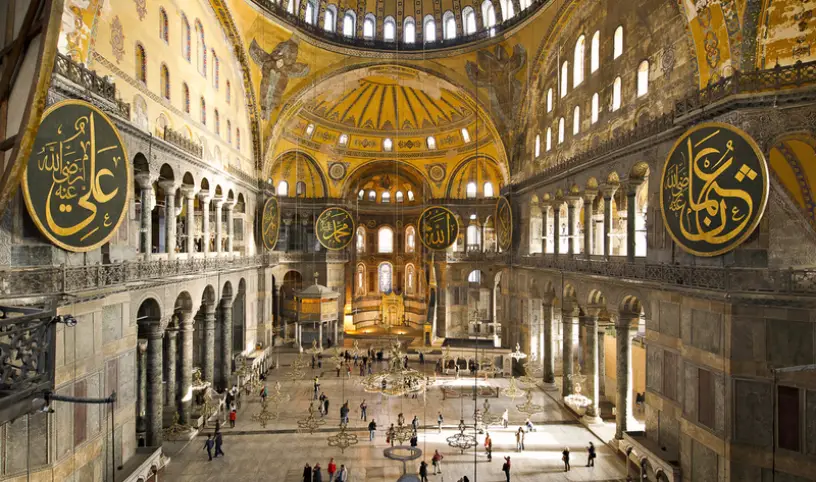 5 výnimočných zážitkov, které si odnesiete z plavby do Istanbulu