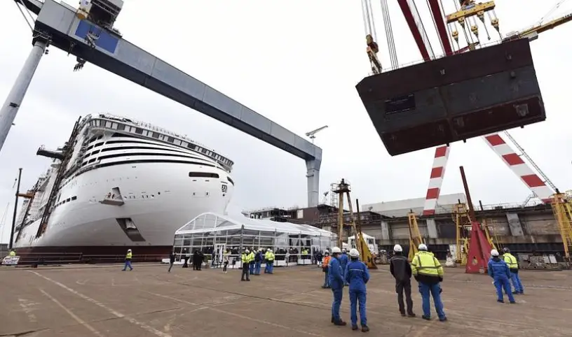 JAK SE STAVÍ LOĎ – MSC WORLD EUROPA, ČÁST 5.