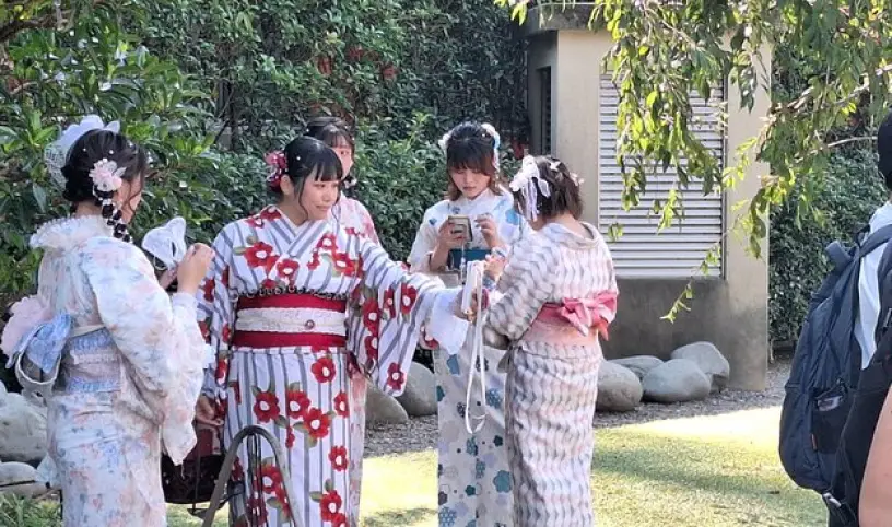 JAPONSKO - ZEMĚ VYCHÁZEJÍCÍHO SLUNCE