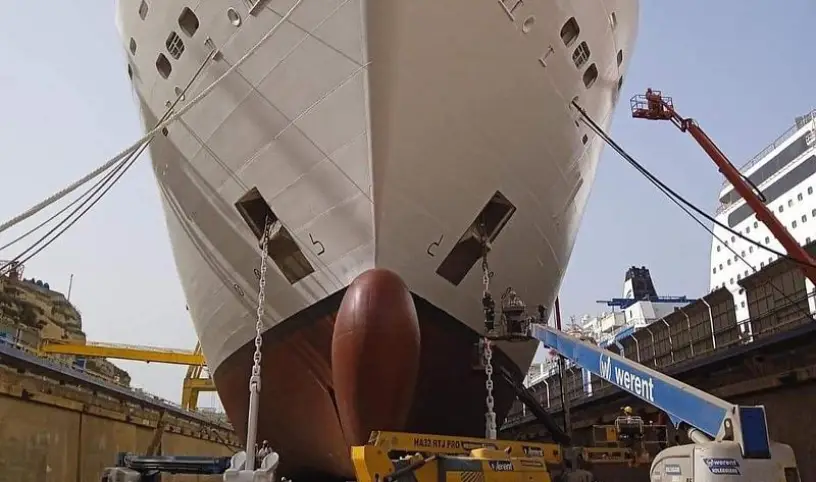 MSC OPERA DOKONČUJE OPRAVY V SUCHÉM DOKU