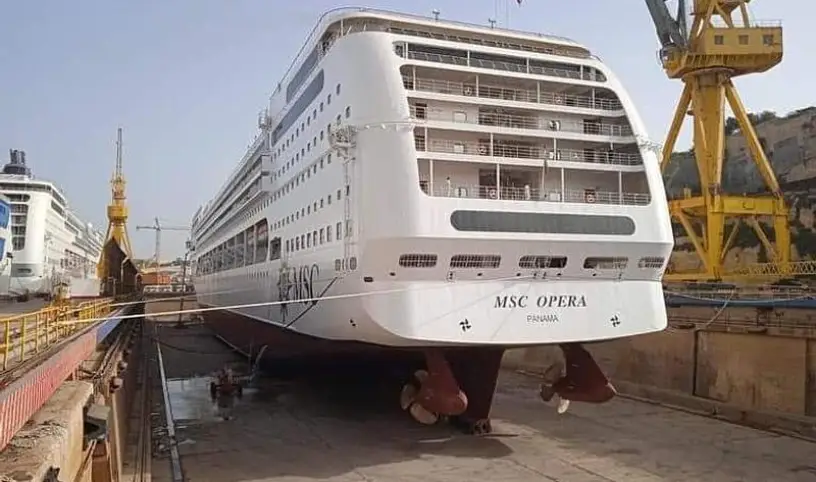 MSC OPERA DOKONČUJE OPRAVY V SUCHÉM DOKU