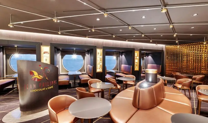 PARTNERSTVÍ MSC CRUISES SE SVĚTOZNÁMÝM CUKRÁŘEM TRVÁ UŽ DESET LET
