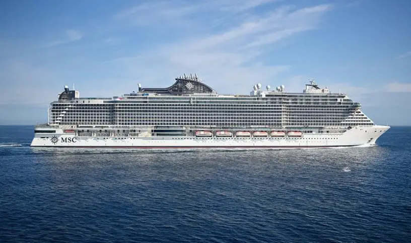ROBOTICKÉ RAMENO VE VÝŠCE 53 METRŮ NAD MOŘEM. NOVÁ ÚROVEŇ ZÁBAVY NA MSC SEASCAPE