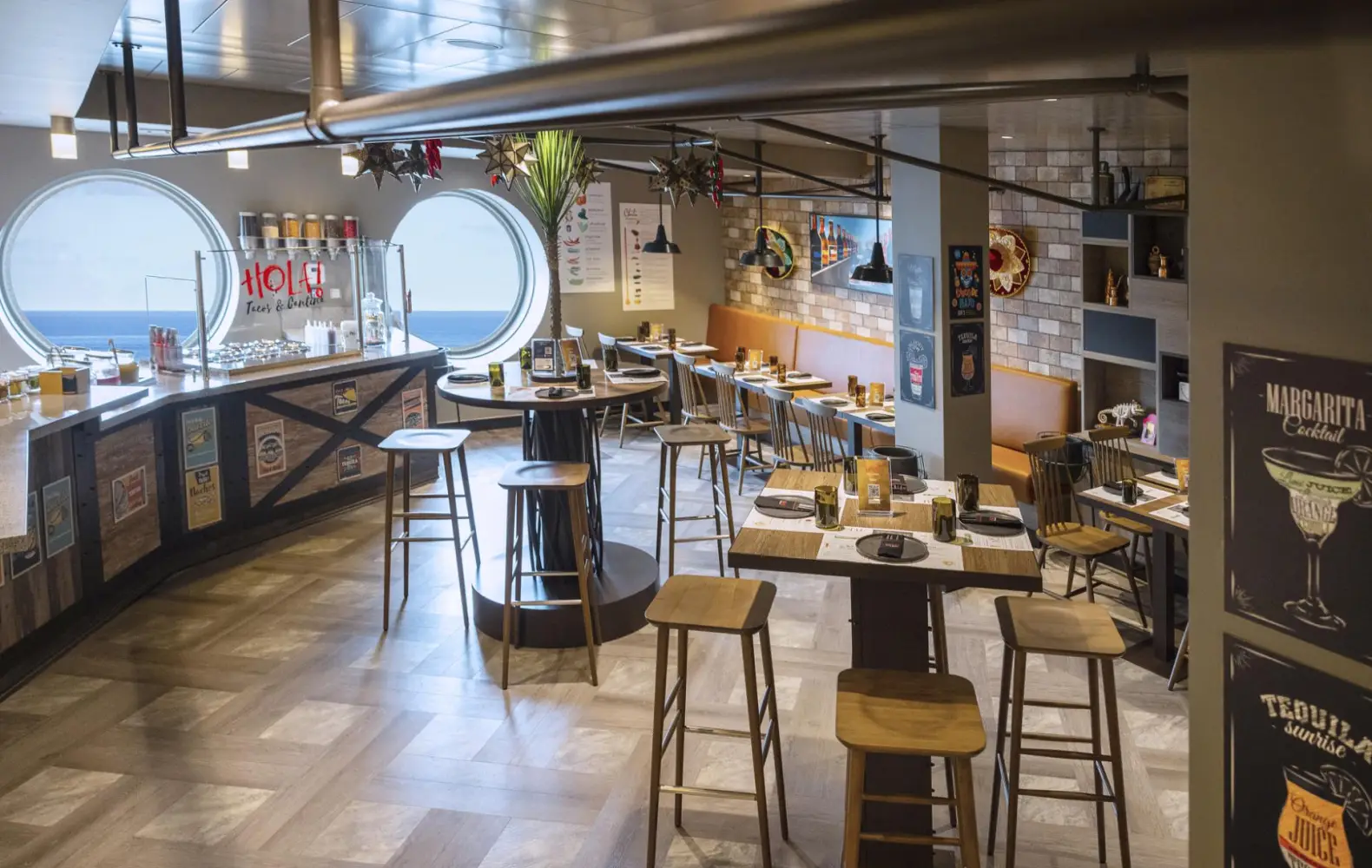 vi_06_hola!-tacos-and-cantina-(18).jpg