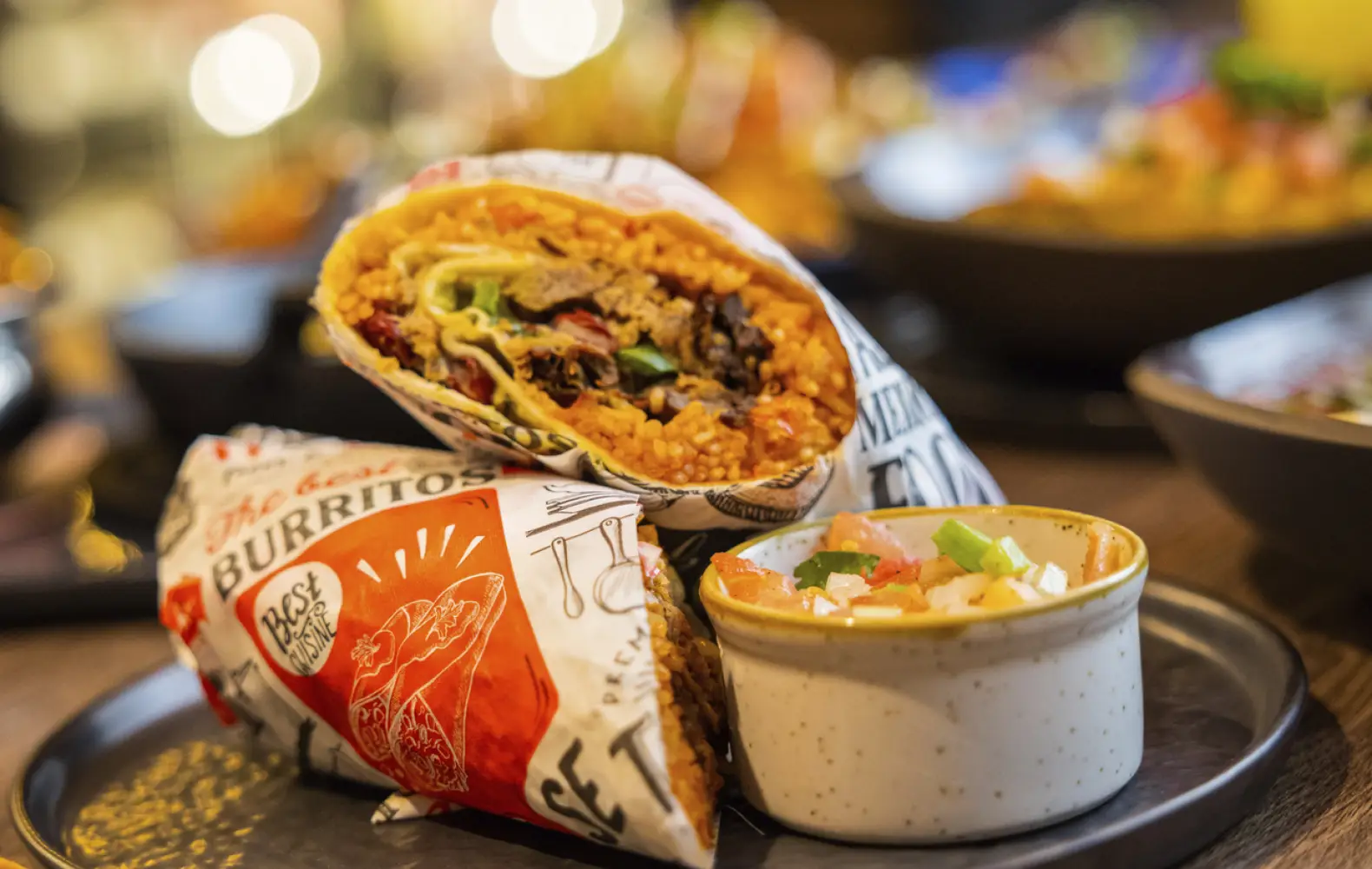vi_06_hola!-tacos-and-cantina-(7).jpg